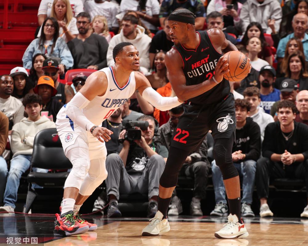 老鹰在东部 老鹰在东部