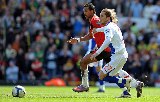 足坛逐渐崭 足坛逐渐崭